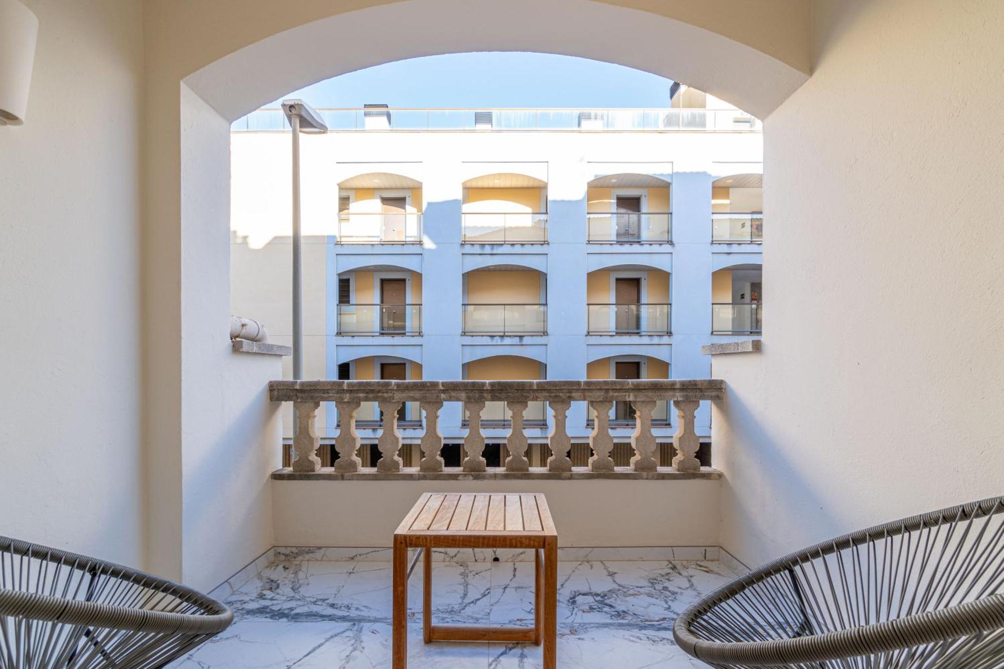 エンプリアブラバModerno Apartamento Frente Al Canal Con Terrazasアパートメント エクステリア 写真