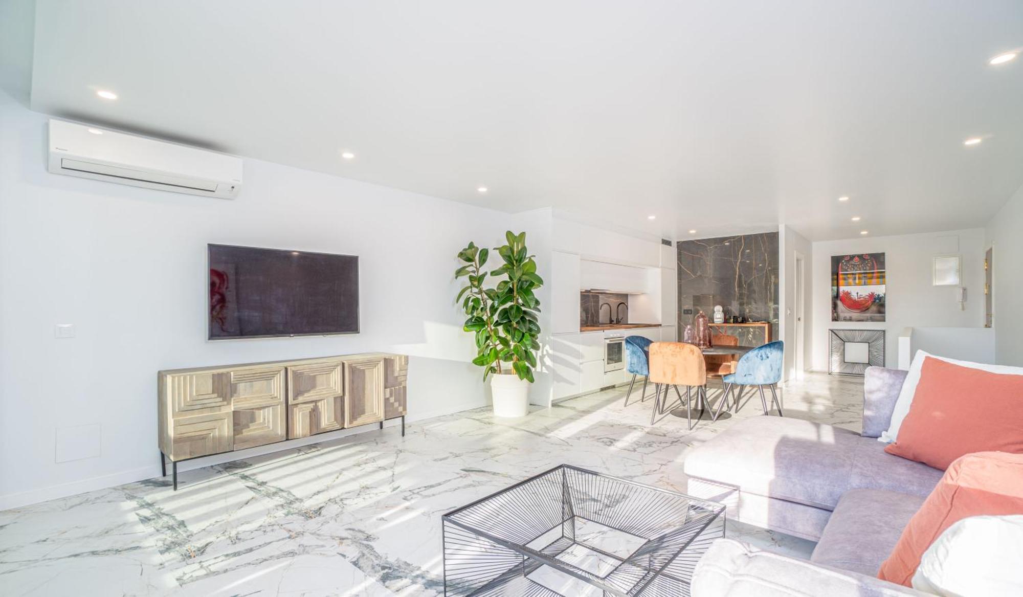エンプリアブラバModerno Apartamento Frente Al Canal Con Terrazasアパートメント エクステリア 写真